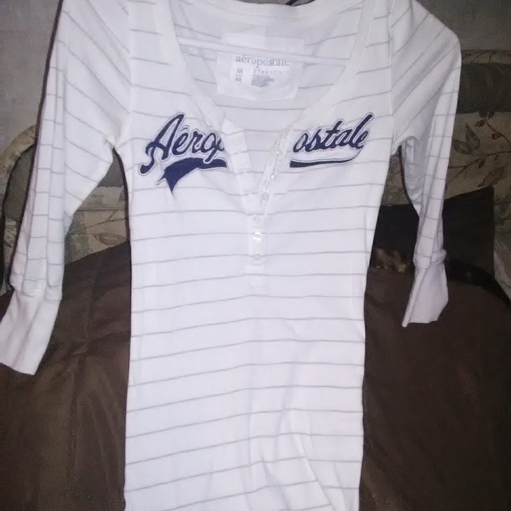 Aeropostale top